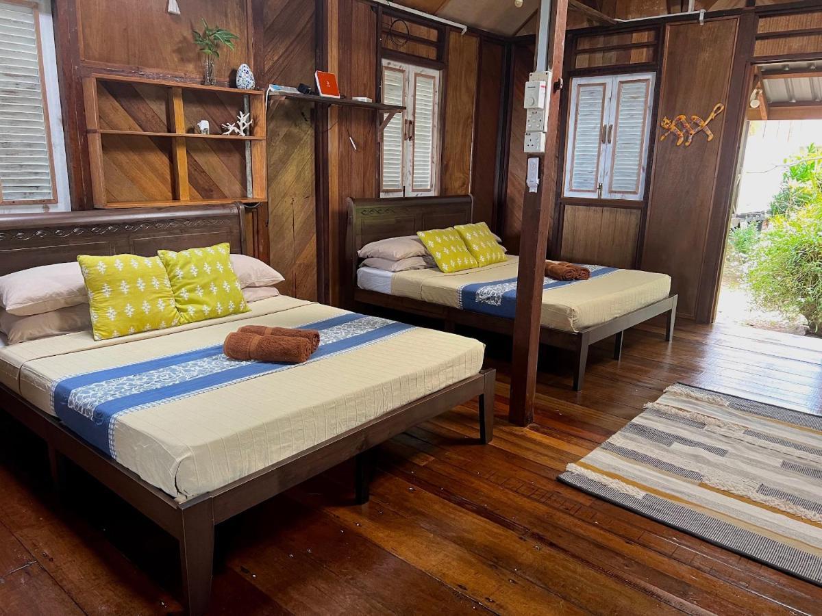 Swiss Cottage Tioman Kampong Ayer Batang المظهر الخارجي الصورة