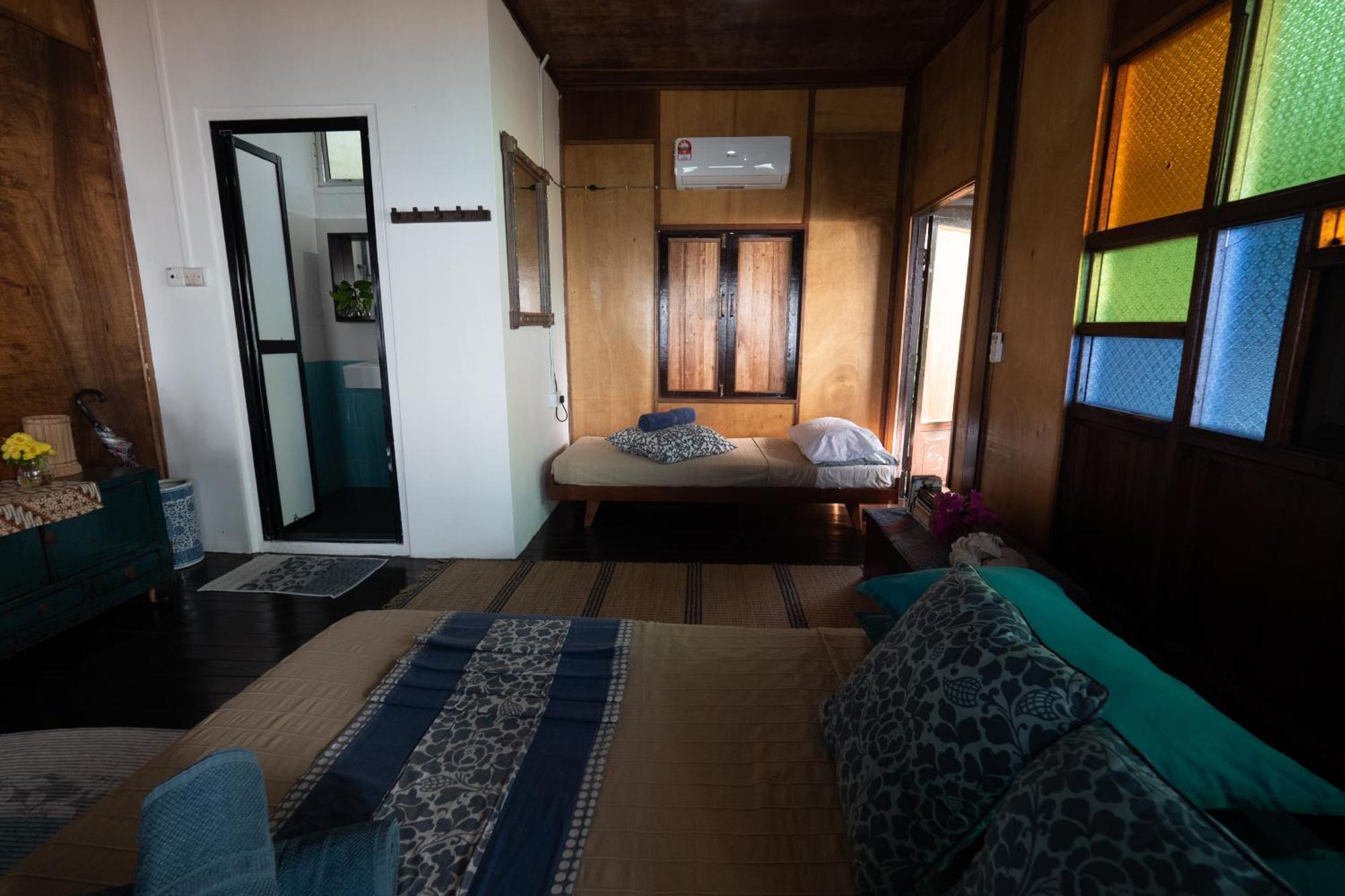 Swiss Cottage Tioman Kampong Ayer Batang المظهر الخارجي الصورة